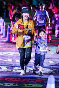 BIB: 
                            <button type="button" onclick="openModal(26351597)" class="btn btn-primary btn-sm float-right btn-popup" data-toggle="modal" data-target=".modal-high-quality">
                        <i class="fas fa-shopping-cart"></i> Add to Cart
                    </button>
                                            <button type="button" onclick="isThisMe(26351597, true)" class="btn btn-success btn-sm float-right btn-popup btn-isme hidden" data-toggle="tooltip" data-placement="bottom" title="นี่คือรูปของคุณใช่ไหม คลิกที่นี่เพื่อเอาเข้าอัลบั้ม">
                        <i class="fas fa-plus"></i> Add to album
                    </button>
                    <button type="button" onclick="isThisMe(26351597, false)" class="btn btn-warning btn-sm float-right btn-popup btn-isnotme hidden">
                        <i class="fas fa-ban"></i> Remove from album
                    </button>